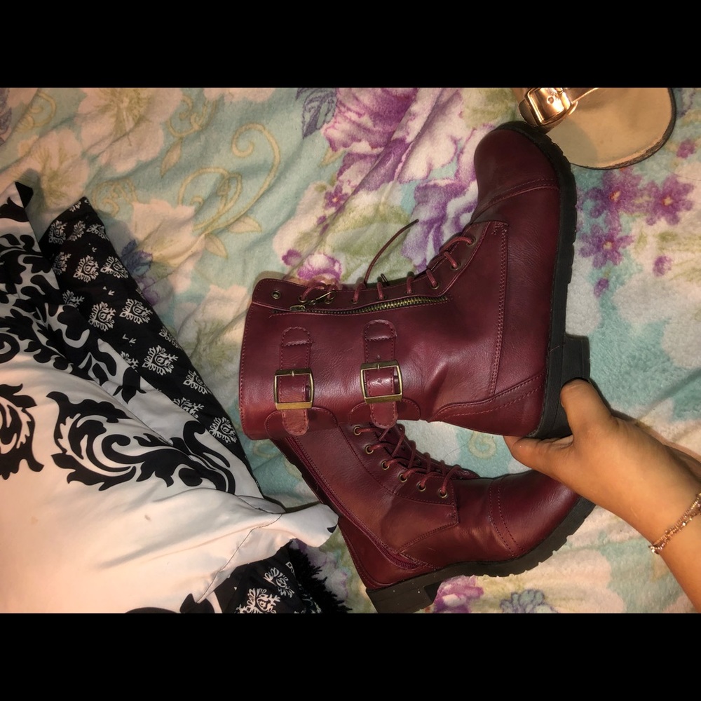 NEVER WORN Red combat boots
